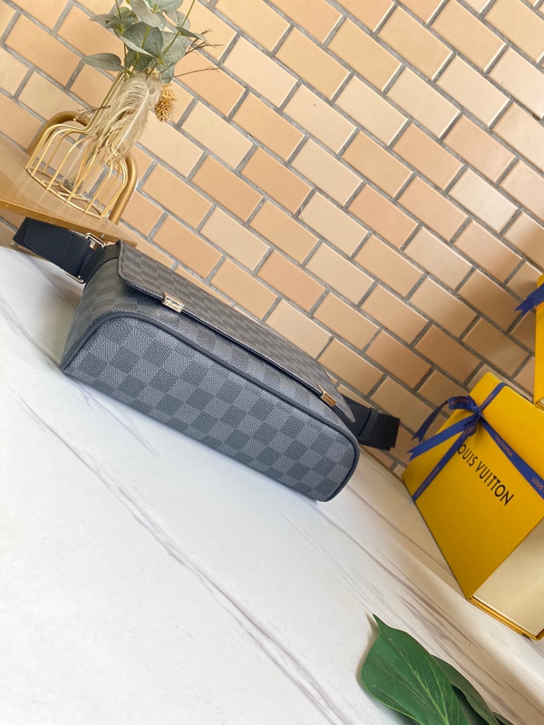 ルイヴィトンバッグ内部構造